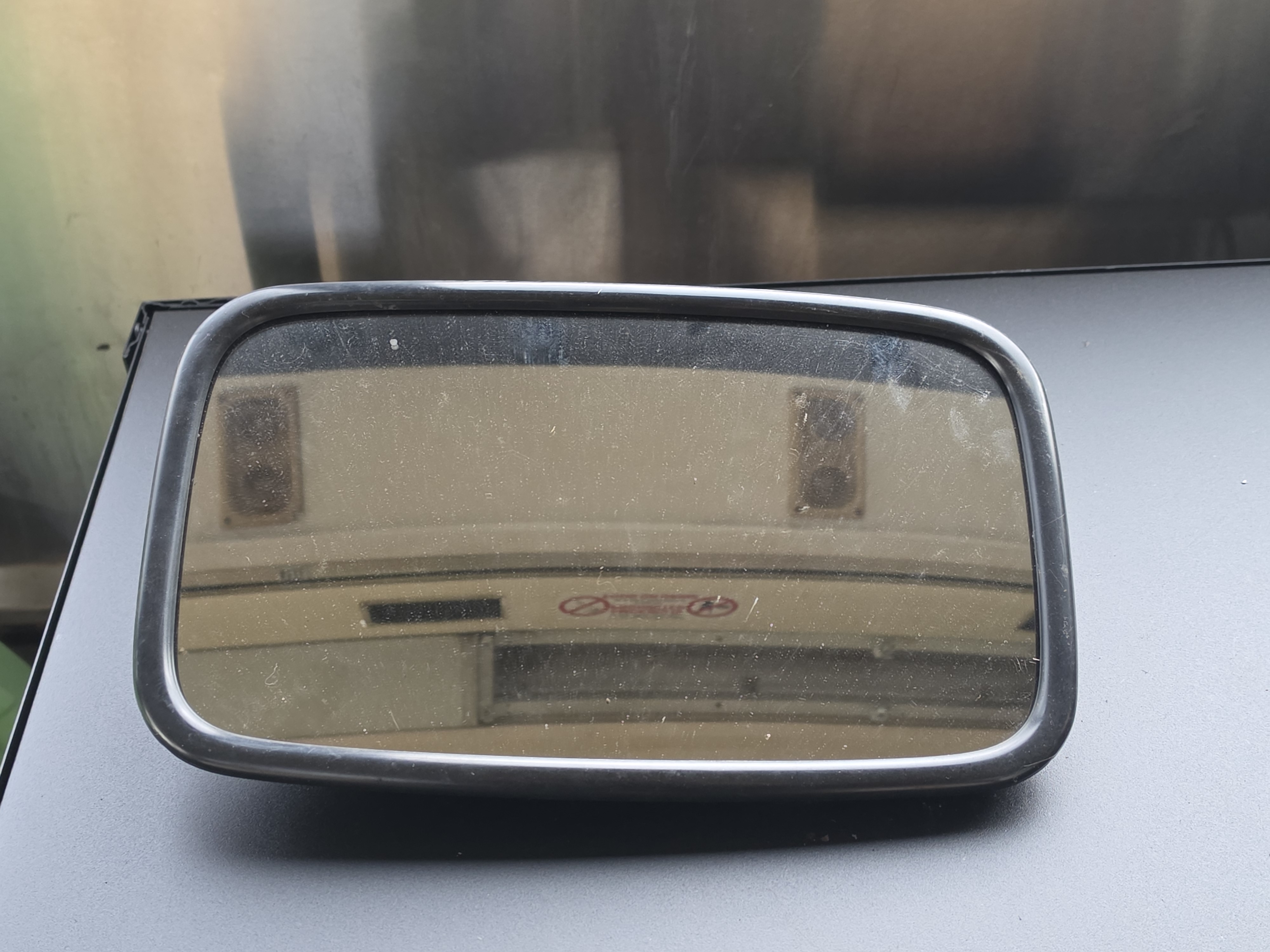 Interior Mirror photo 1